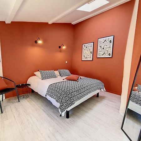Bienvenue A La Tatoo Room Bourgoin-Jallieu Exterior photo